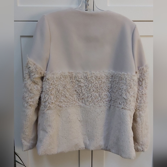 Paraphrase faux fur jacket - Picture 4 of 8